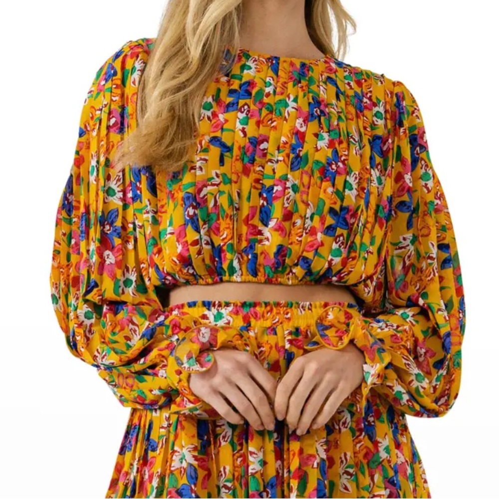 Endless Rose Yellow Floral Pleated Top